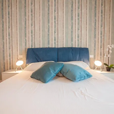 公寓 Italianflat - The Peschiera Terrace 佩斯基耶拉德加达